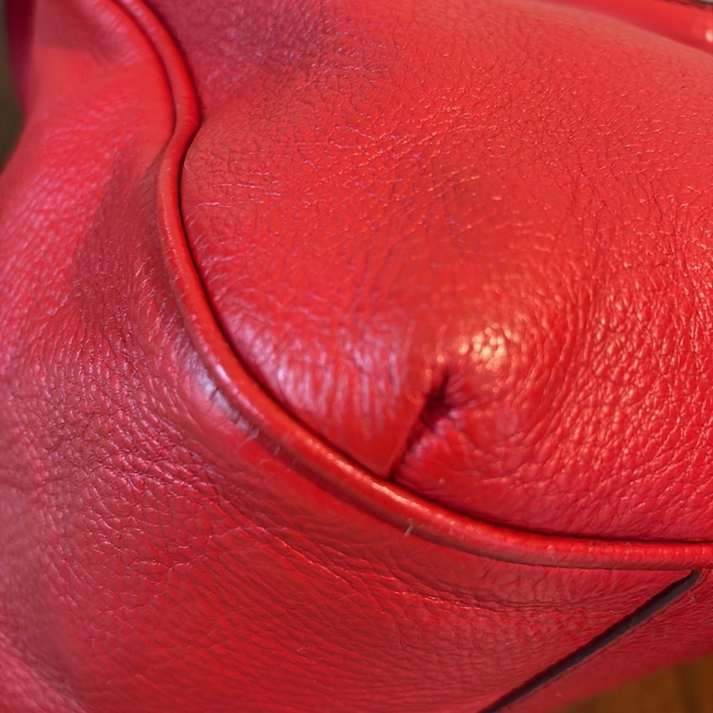 Marc Jacobs satchel shoulder /Crossbody bag leather holiday red 3 compartment - Picture 12 of 17